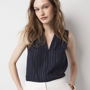 WHBM - Sz. XS - Pinstripe Pleated Shell